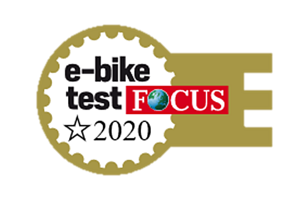 Icon with the text "e-bike test FOCUS 2020" on a white background, surrounded by a golden border.
