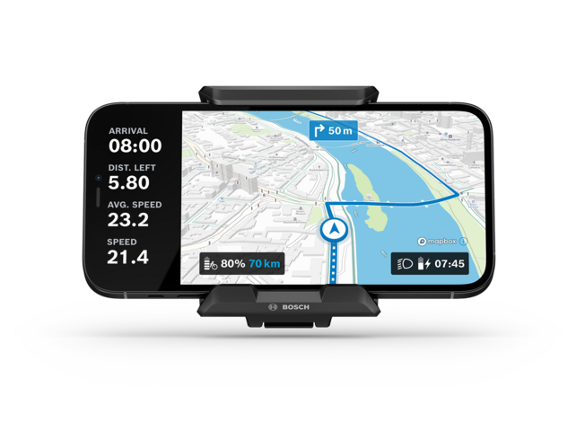 Smartphone recadré avec la navigation ouverte dans l’application Flux.