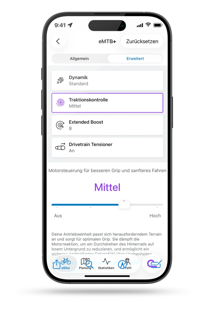 Screenshot der eBike Flow App eMTB+ Modus Einstellungen. Das "Erweitert" Menü erlaubt Einstellungen zur Dynamik, Traktionskontrolle, dem Extended Boost und des Drivetrain Tensioner. Angewählt ist die Transaktionskontrolle mit Motoreinstellung für besseren Grip und ein sanfteres Fahren.