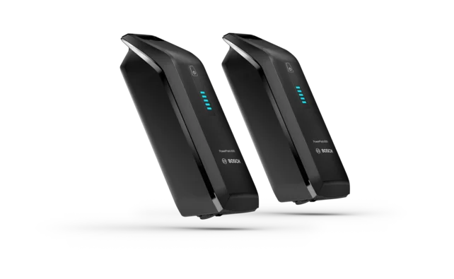 DualBattery bestehend aus zwei PowerPack 800 freigestellt abgebildet.