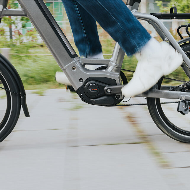 Close-up of an eBike with Performance Line.