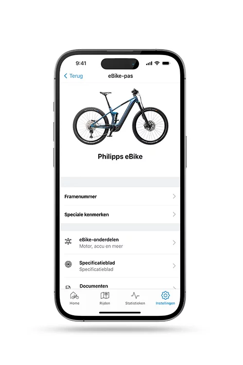 eBike-pas op een losse smartphone, weergegeven naast een eBike en relevante informatie.