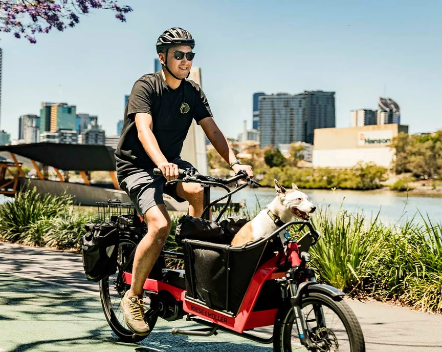 Dieter and Jerry eBike along the Brisbane River.
