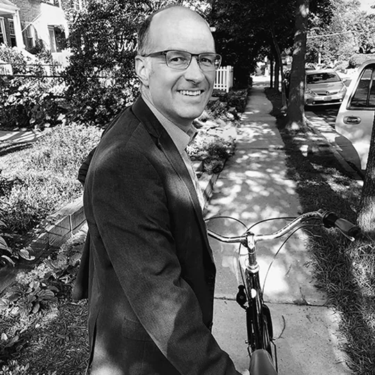 Ralph Buehler, Professor and transportation researcher at the Virginia Tech Research Center in the USA.
