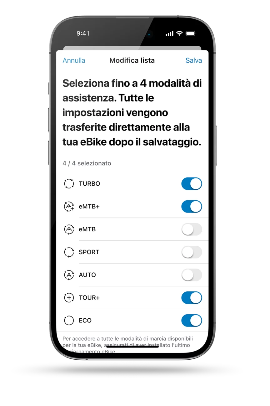 Schermata dell'app eBike Flow: elenco delle modalità di guida disponibili (Turbo, eMTB+, eMTB, Sport, Auto, Tour+ ed Eco) per l'adattamento individuale dell'eBike. Puoi selezionare fino a quattro modalità di guida. Sono state scelte: "Turbo, eMTB+, Tour+ ed Eco".