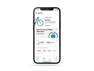 Screenshot des Home-Tabs der eBike Flow App, der den neuen eBike Alarm Service zeigt, der eine zusätzliche Sicherheitsfunktion für eBike-Nutzer bietet.