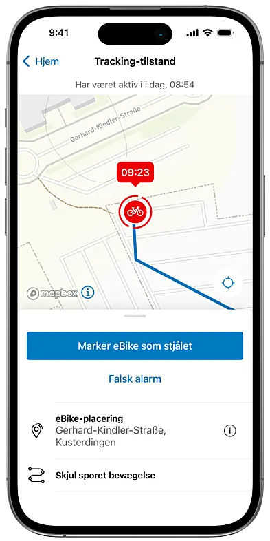 visning af eBike-pas i eBike Flow-app på en beskåret smartphone, vist ved siden af en eBike og relevant information.