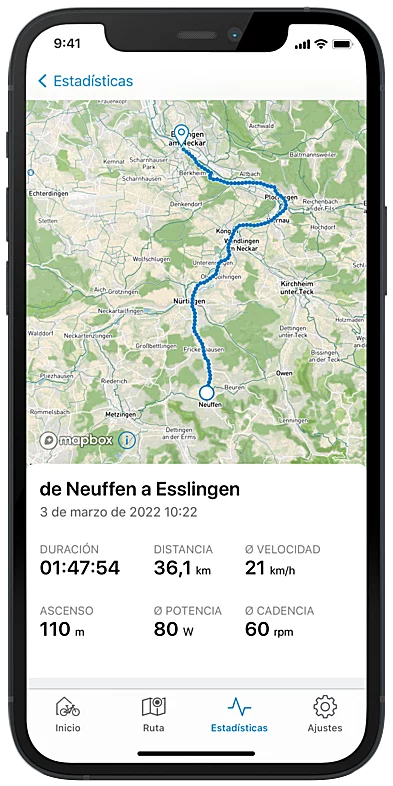 Captura de pantalla del display del Smartphone que muestra la ruta de Neuffen a Esslingen en la aplicación eBike Flow, incluidos los parámetros correspondientes.