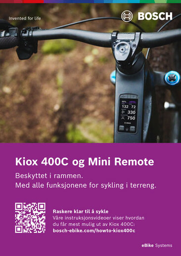 eBike Kiox 400C og Mini Remote hurtigstartveiledning: Plakat som viser Kiox 400C og Mini Remote montert på et sykkelstyre. Øverst til venstre står "Teknikk for livet". Under dette, på en lilla bakgrunn, finner du tittelen "Kiox 400C & Mini Remote", under der en QR-kode og ved siden av tekstene "Kom raskere i gang" og "Våre instruksjonsvideoer viser deg hvordan du får mest mulig ut av Kiox 400C: bosch-ebike.com/howto-kiox400c".