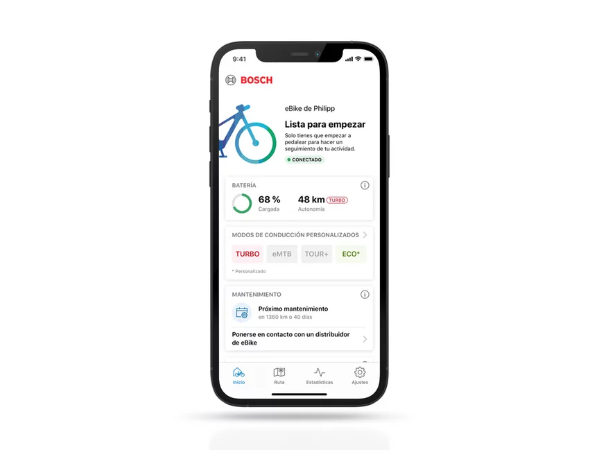 Captura de pantalla de la pantalla de un teléfono con la página de inicio abierta de la aplicación eBike Flow con información general sobre el eBike conectado.
